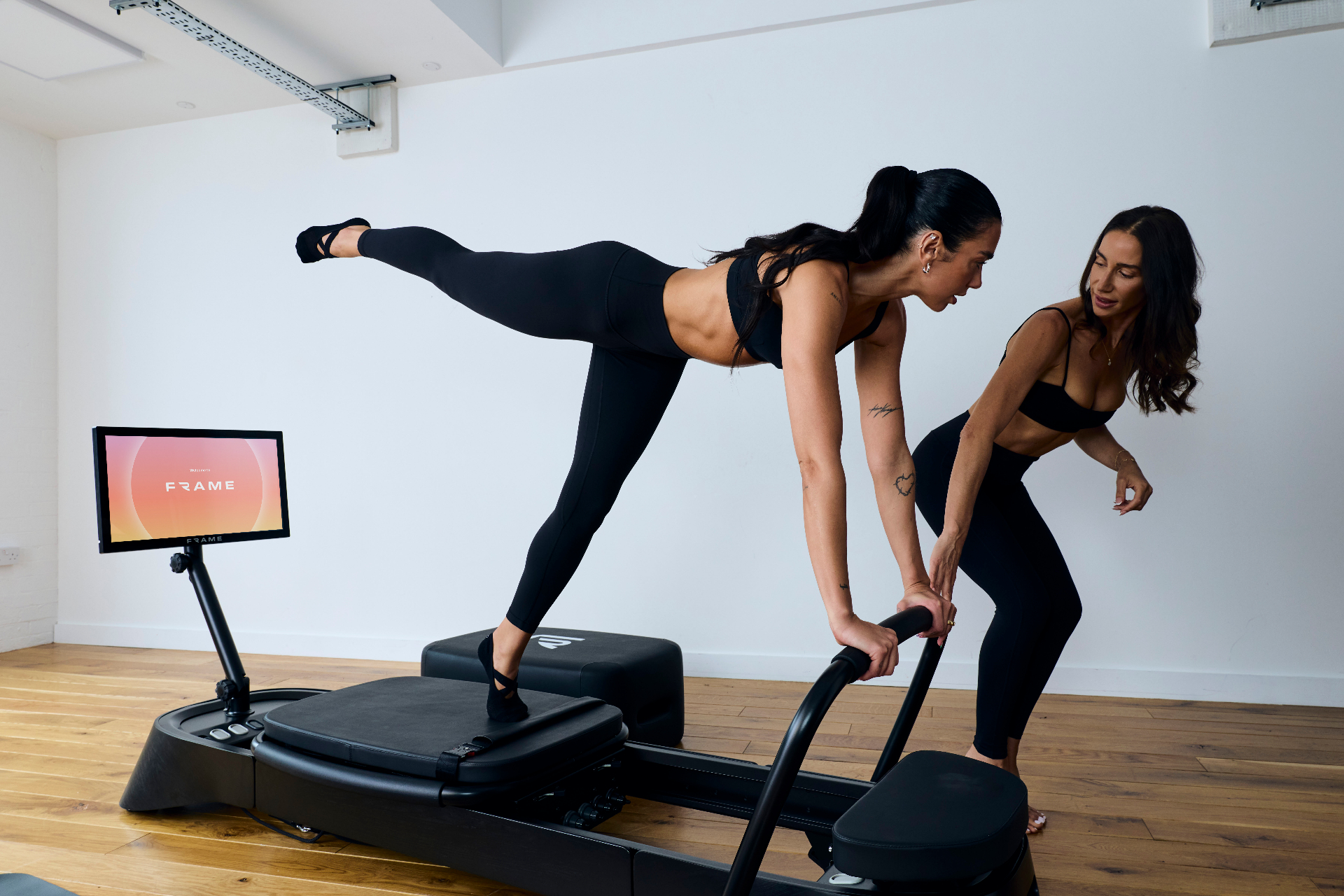 Dua Lipa training on Frame Reformer